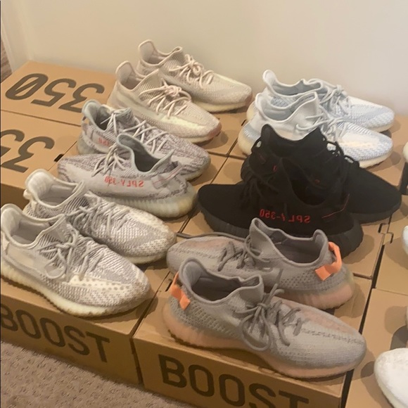 Yezzy boosts selling at cost!! Do your research main image 3